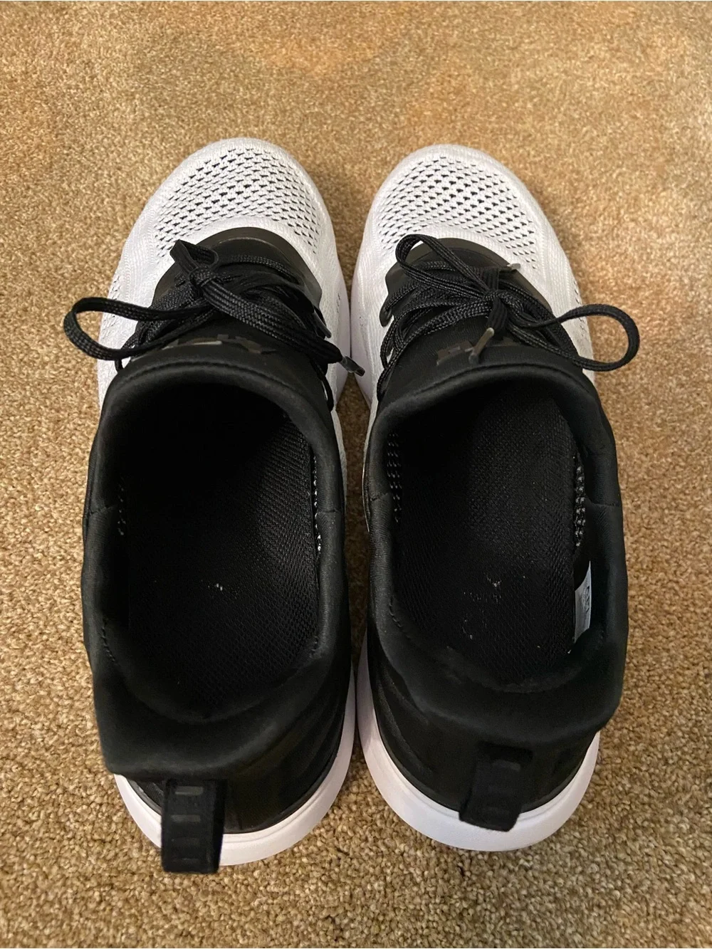 APL Techloom Tracer Black and White Knit  Training Shoe Mens